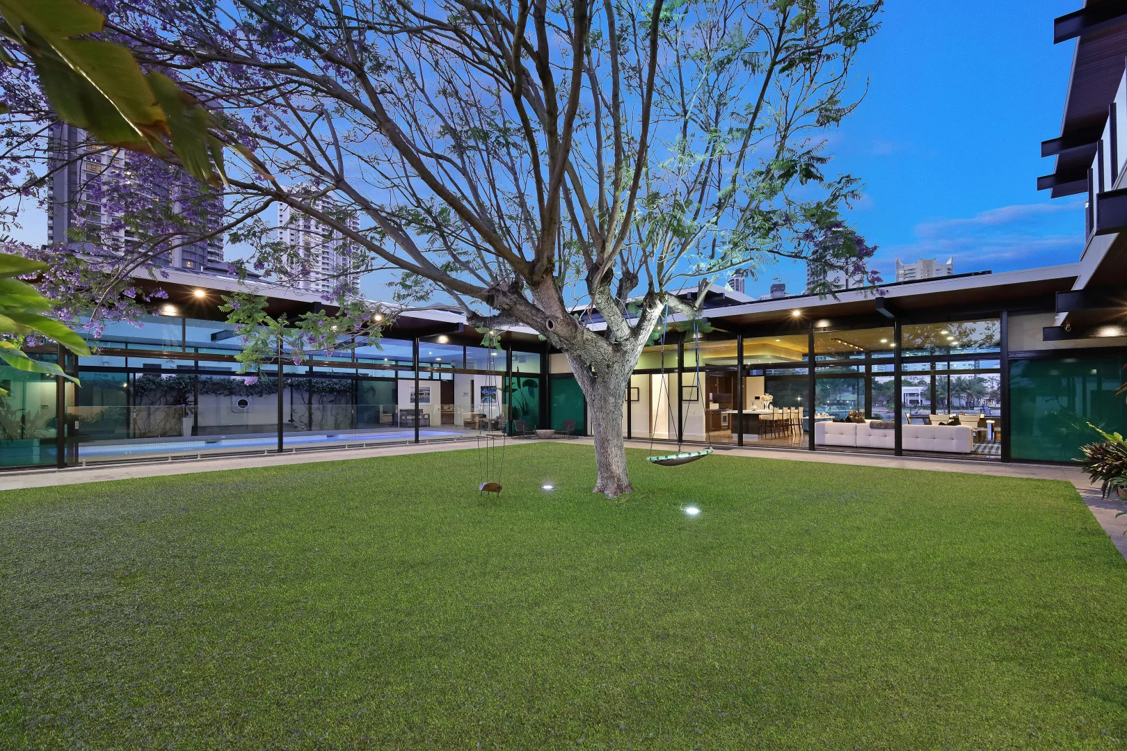 Additional image 10 of 22 Admiralty Drive, Paradise Waters QLD 4217