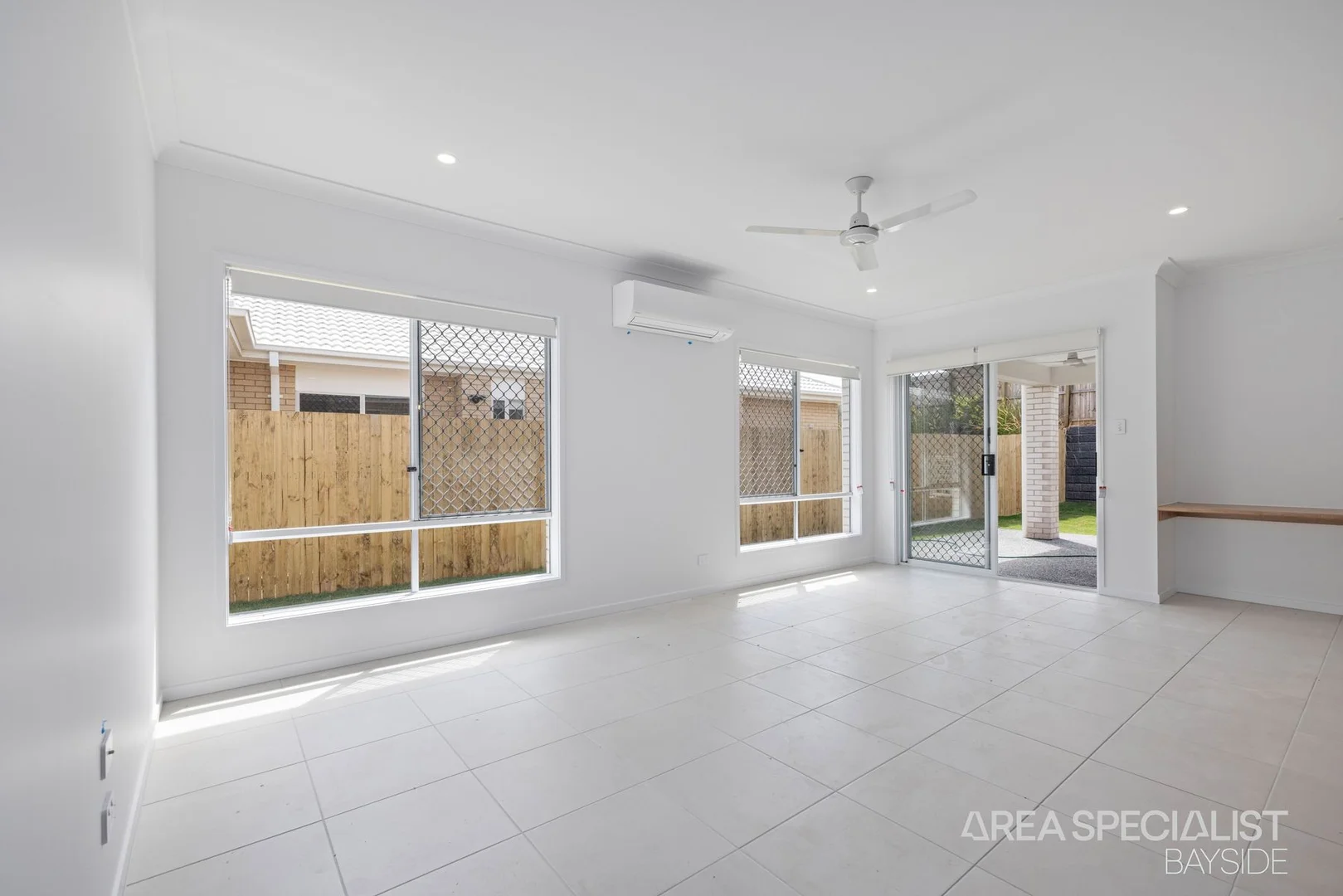 Additional image 11 of 91 Shoreline Avenue, Redland Bay QLD 4165