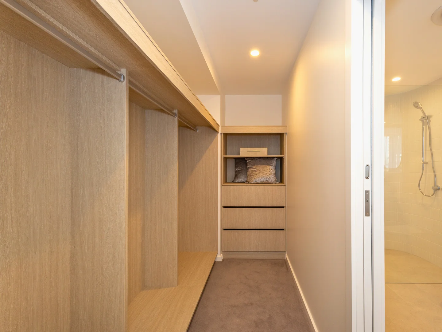 Additional image 13 of 402/180 Marine Parade, Labrador QLD 4215