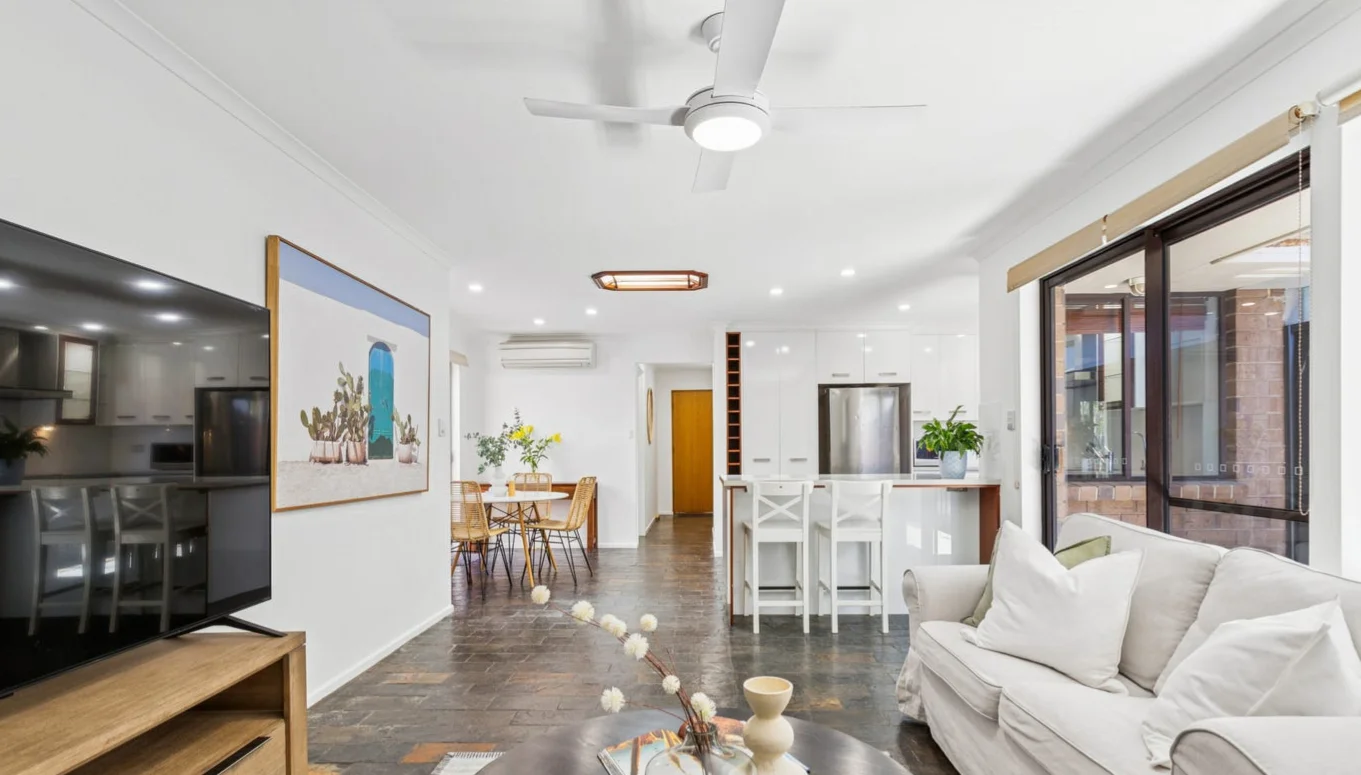 36 Sun Cres, Happy Valley SA 5159