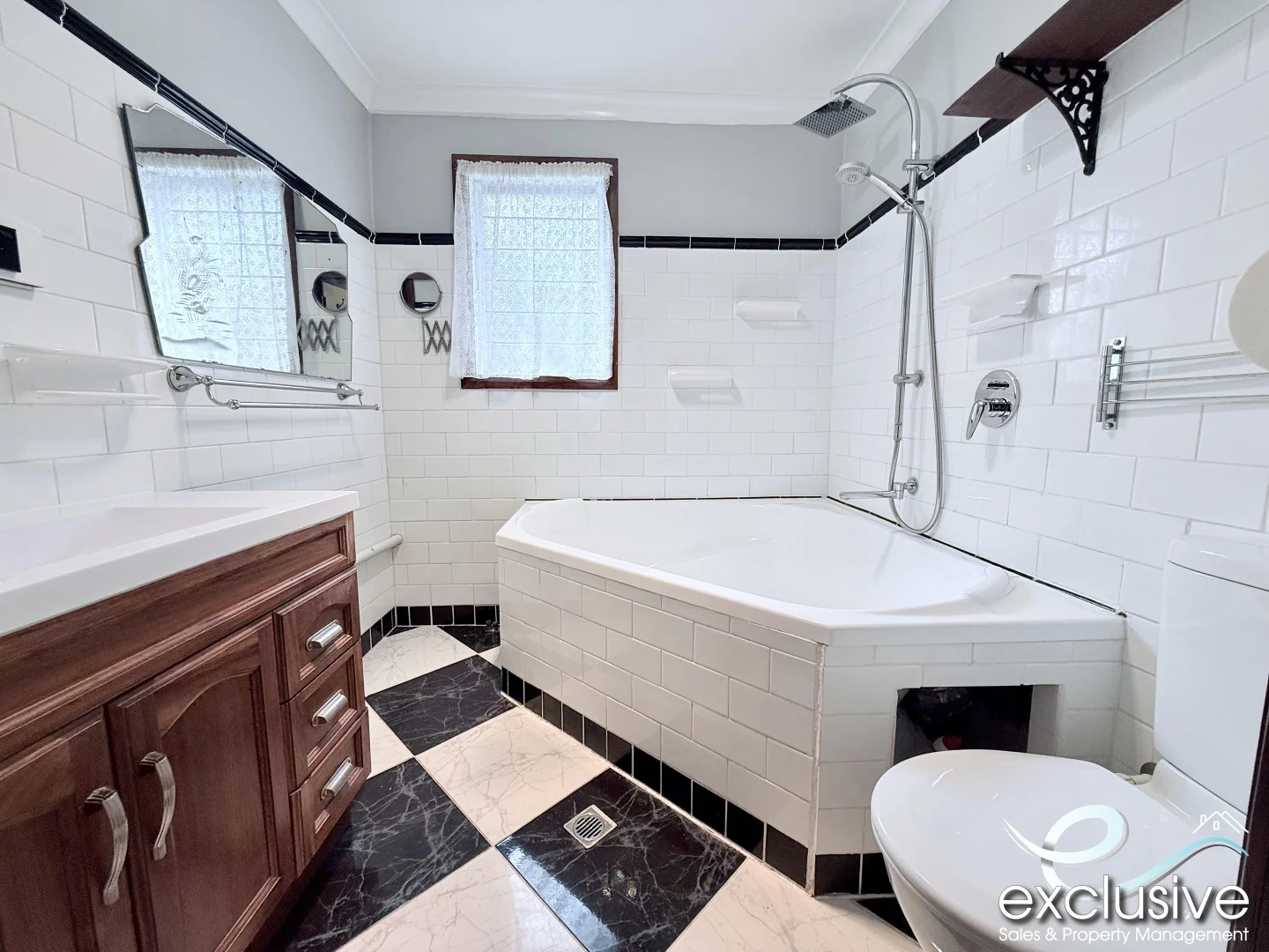Additional image 11 of 4 Third Avenue, Woodbridge WA 6056