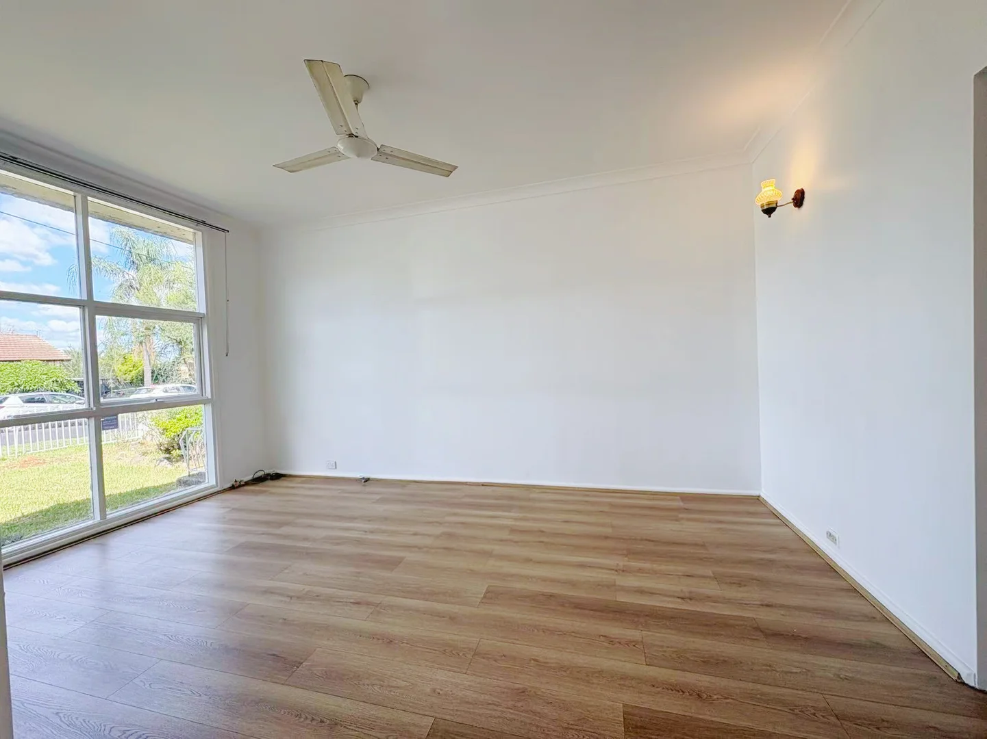 Additional image 3 of 20 English St, Glenfield NSW 2167