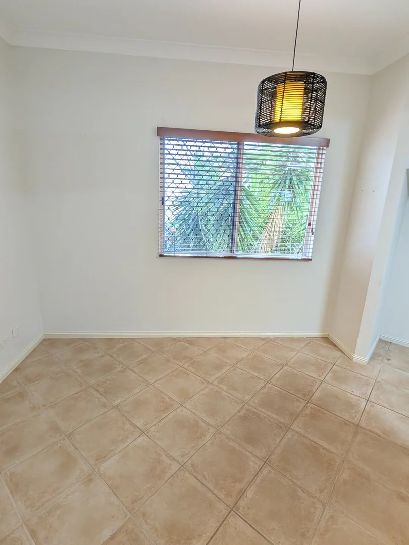 Additional image 5 of 65/8 Munro Terrace, Mooroobool QLD 4870