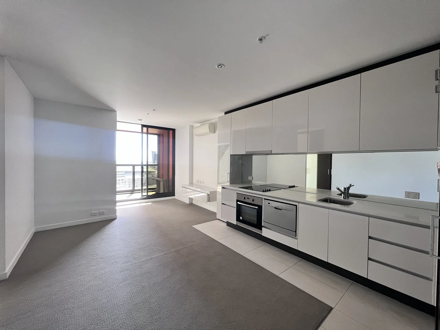 1707/639 Lonsdale Street, Melbourne VIC 3000