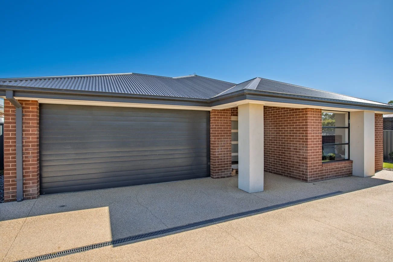 12 Knowles Court, Thurgoona NSW 2640