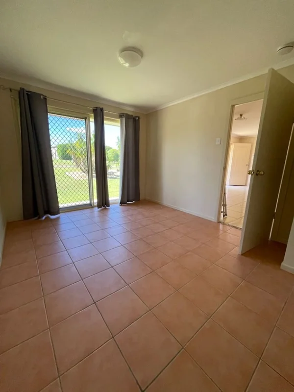 Additional image 7 of 55 Grosvenor Drive, Moranbah QLD 4744