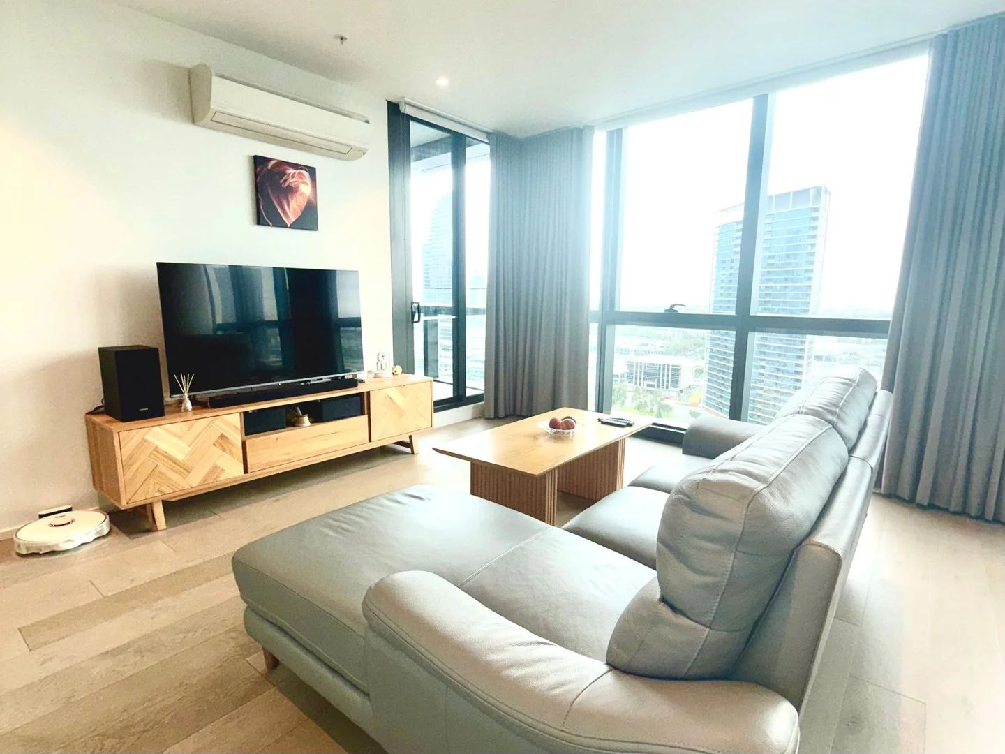 UNIT 1907S/889 Collins Street, Docklands VIC 3008