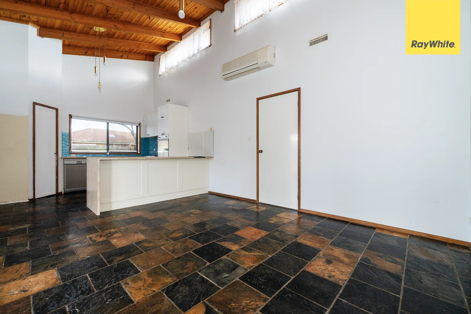 Additional image 4 of 57 Smoult Drive, Kurunjang VIC 3337