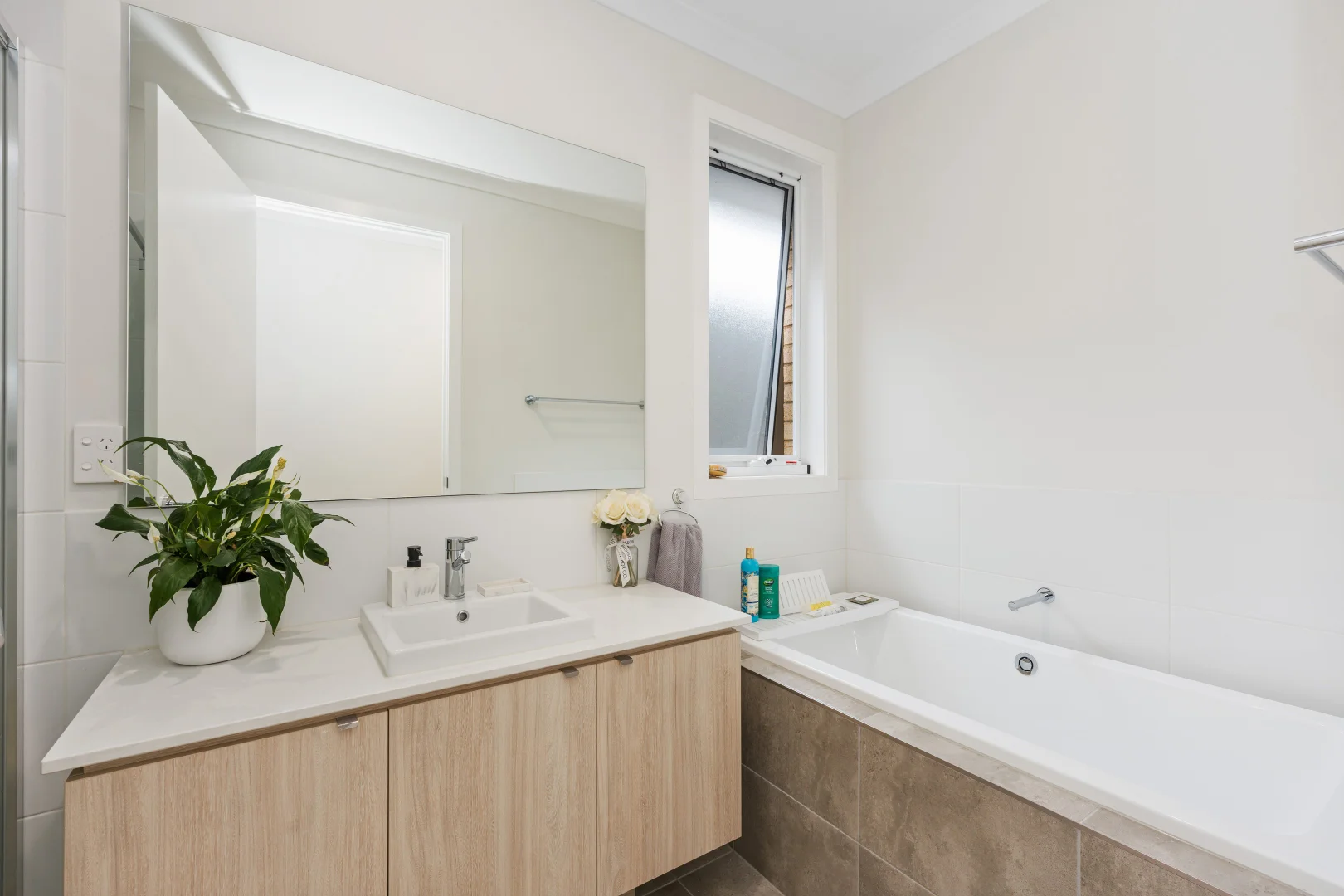 Additional image 5 of 14 Riviera Drive, Mount Barker SA 5251
