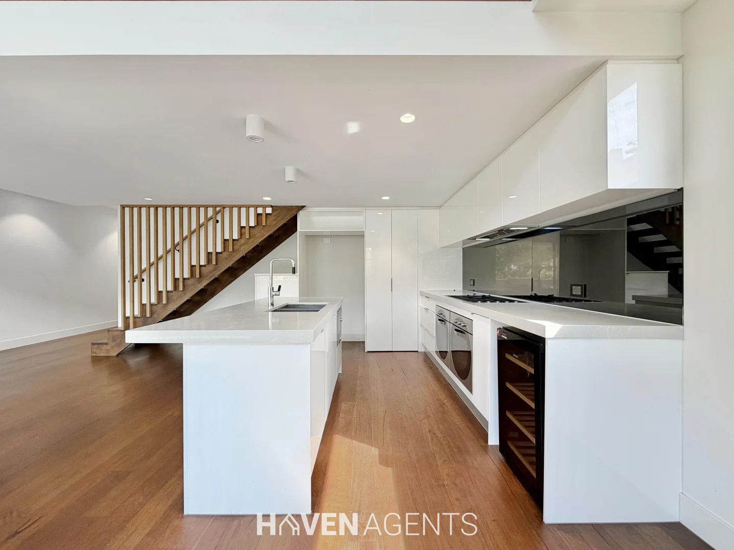 Additional image 6 of 3/49 Spray Street, Elwood VIC 3184