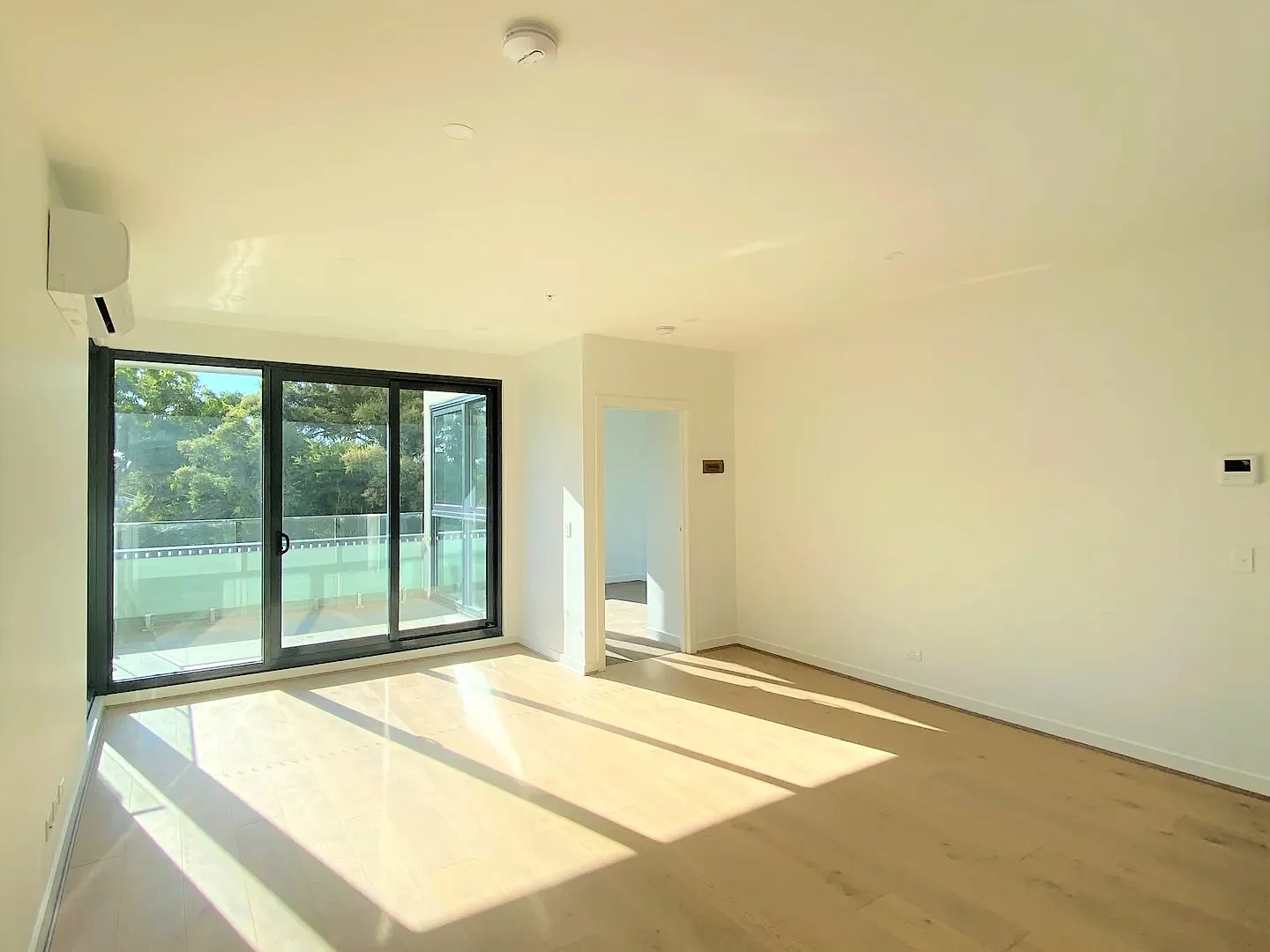 Additional image 2 of 206/139 Burwood Highway, Burwood VIC 3125