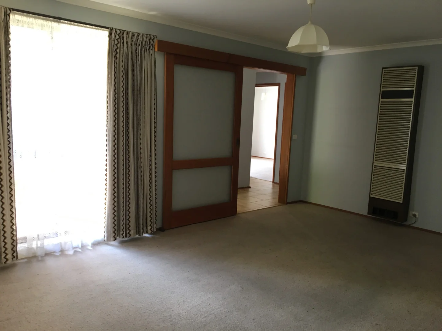 2/8 Whitworth Avenue, Springvale VIC 3171 photo 4