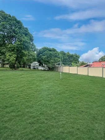 Additional image 16 of 10 Jones Road, Bellbird Park QLD 4300