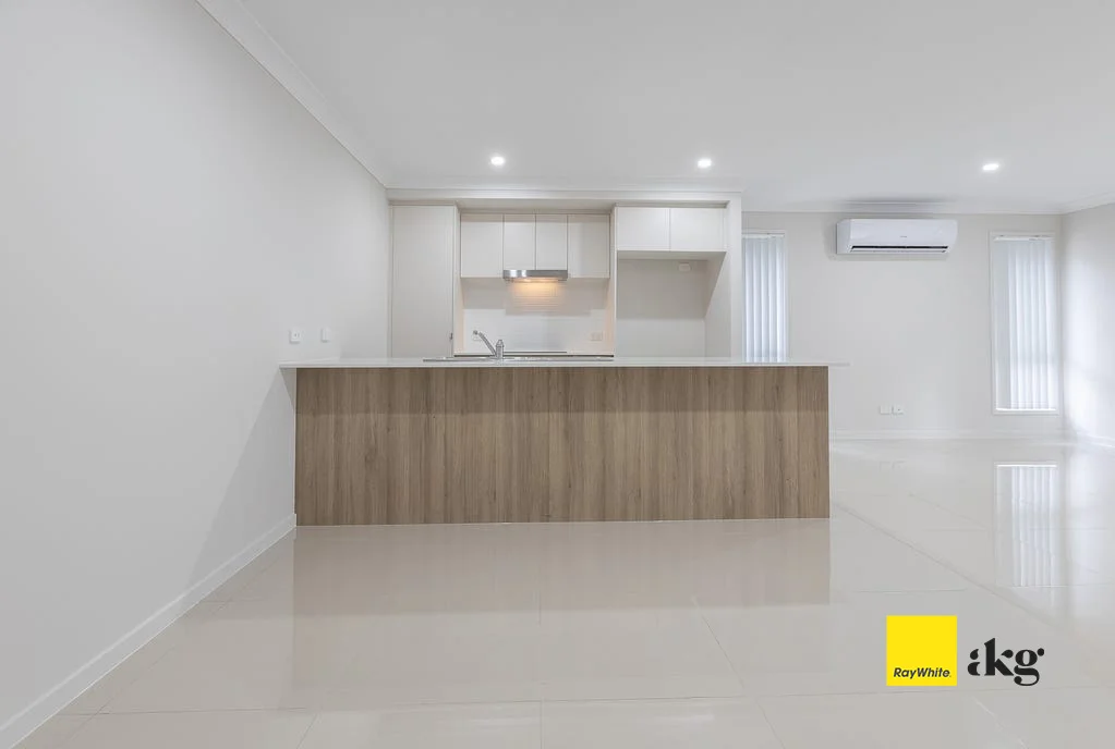 Additional image 3 of 43 Wright Crescent, Flinders View QLD 4305