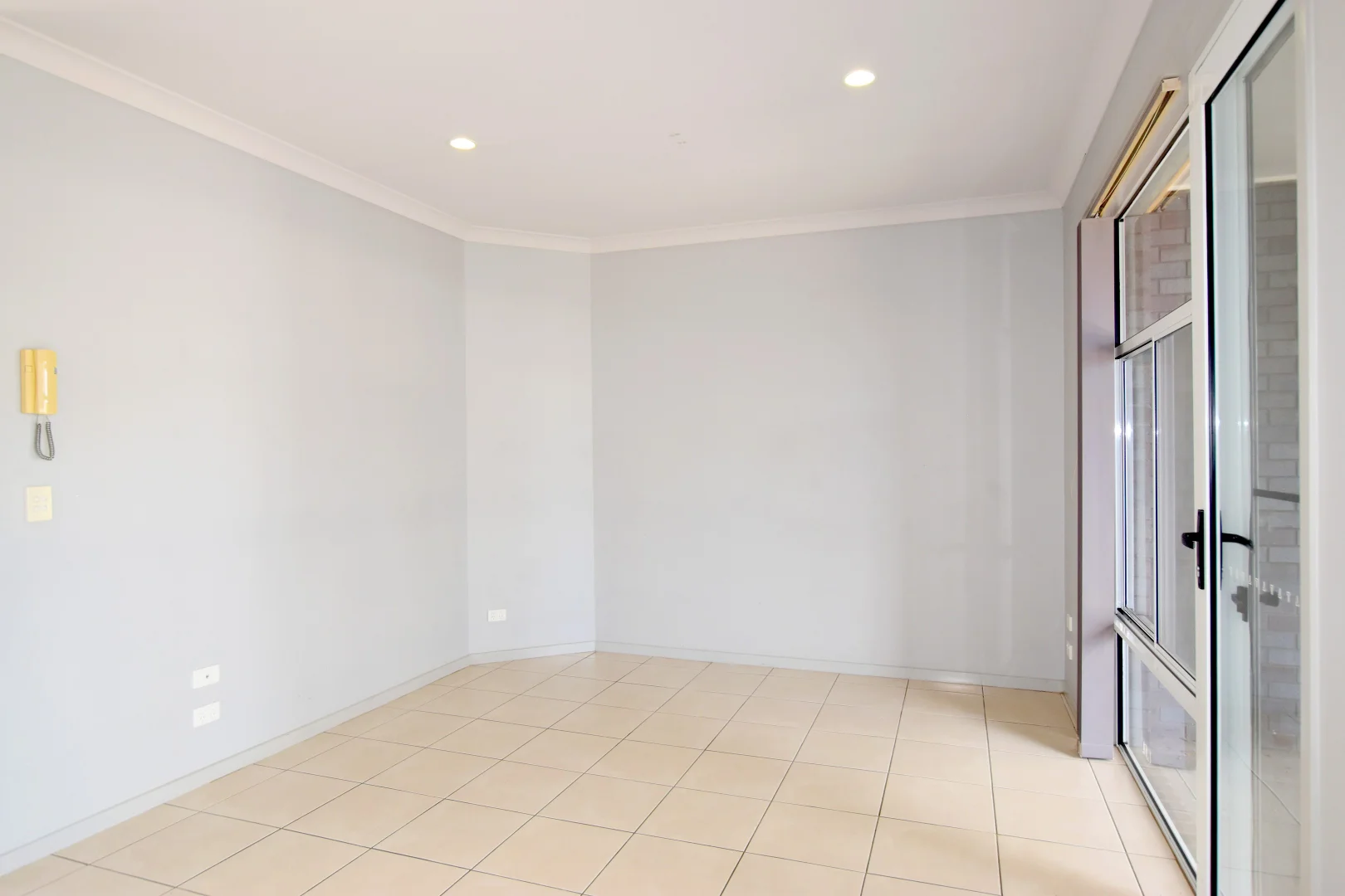 Additional image 10 of 2/14 Fowler Street, West Gladstone QLD 4680