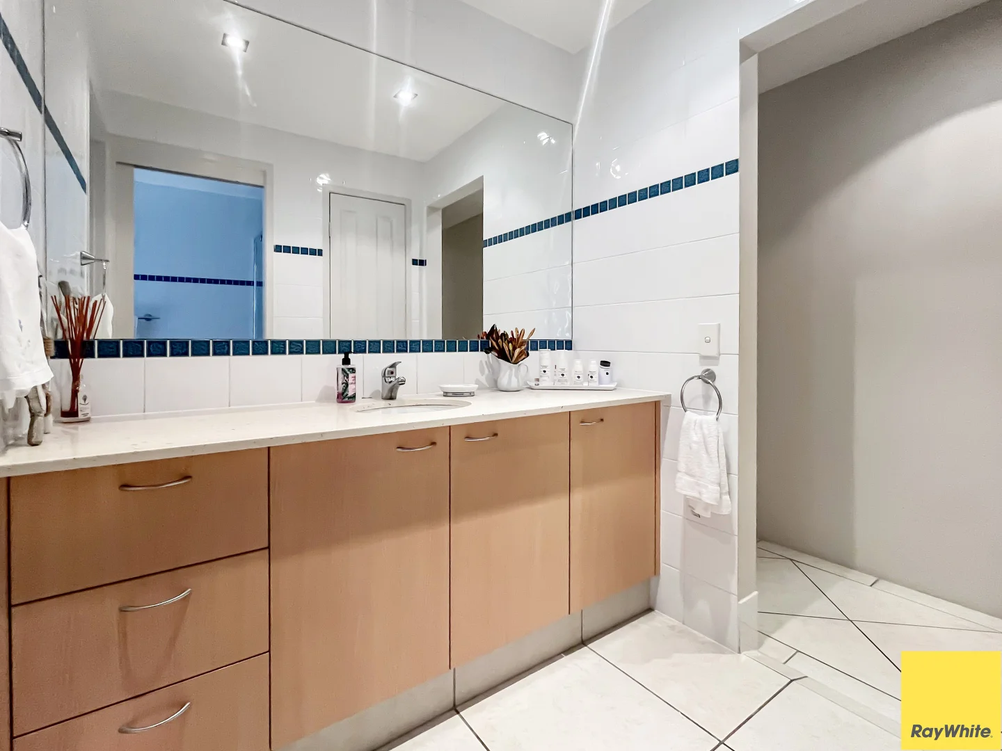 Additional image 16 of 33 Goolagong Court, Broadbeach Waters QLD 4218