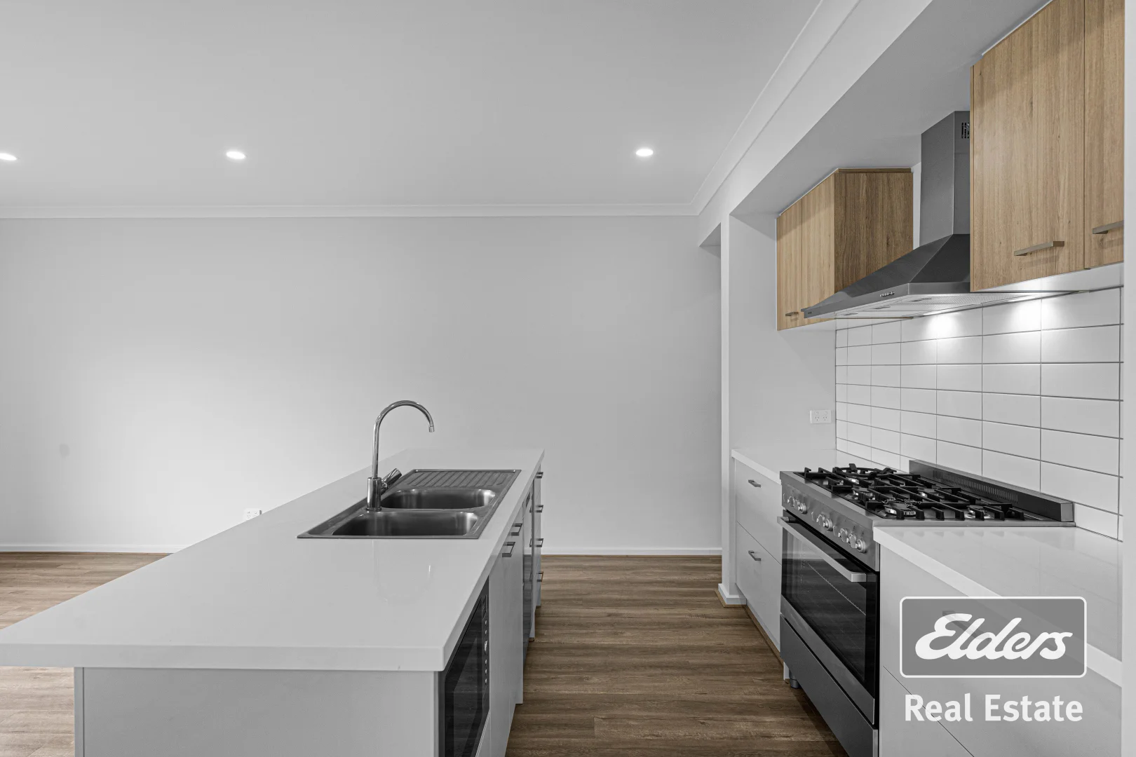Additional image 9 of 33 Molesworth Crescent, Donnybrook VIC 3064