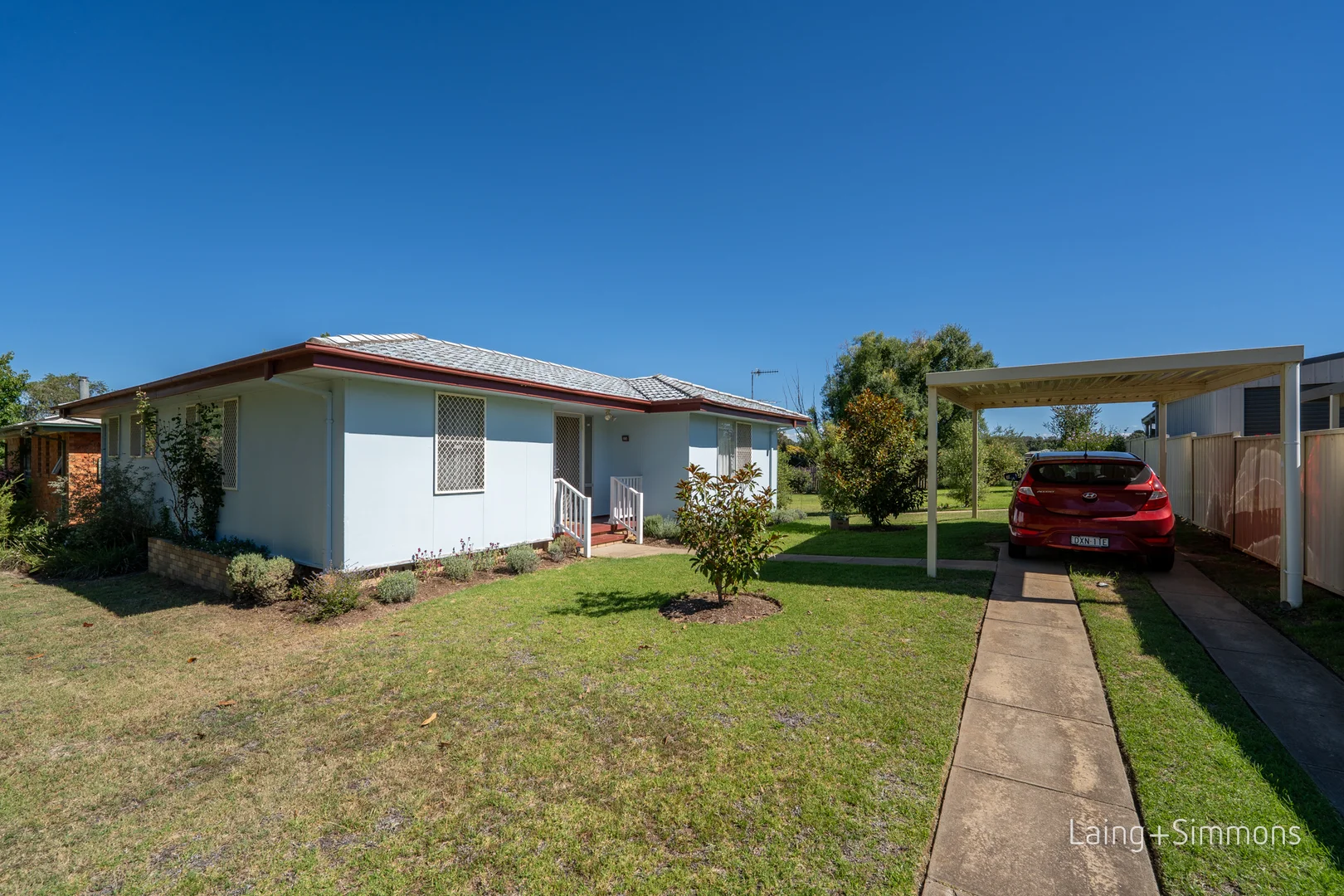 Additional image 8 of 16 McBean Avenue, Armidale NSW 2350