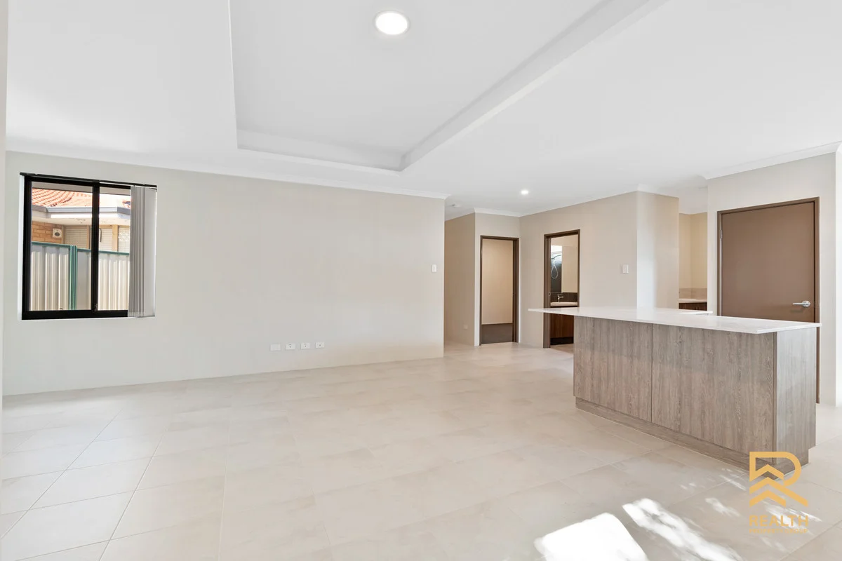 22C Stephen Street, Queens Park WA 6107 photo 3
