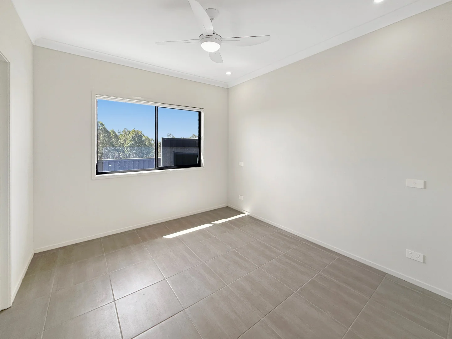 Additional image 7 of 2/25 Loane Cct, Farley NSW 2320