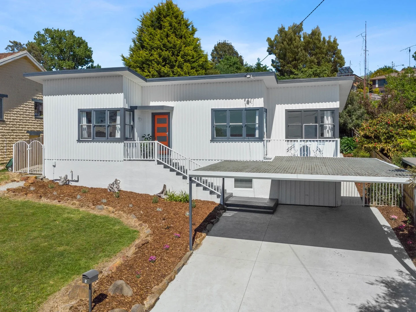 2 Broadview Crescent, Trevallyn TAS 7250