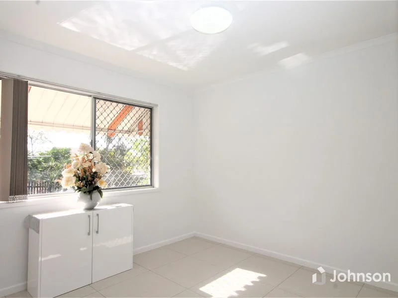 Additional image 4 of 47 Barbaralla Drive, Springwood QLD 4127