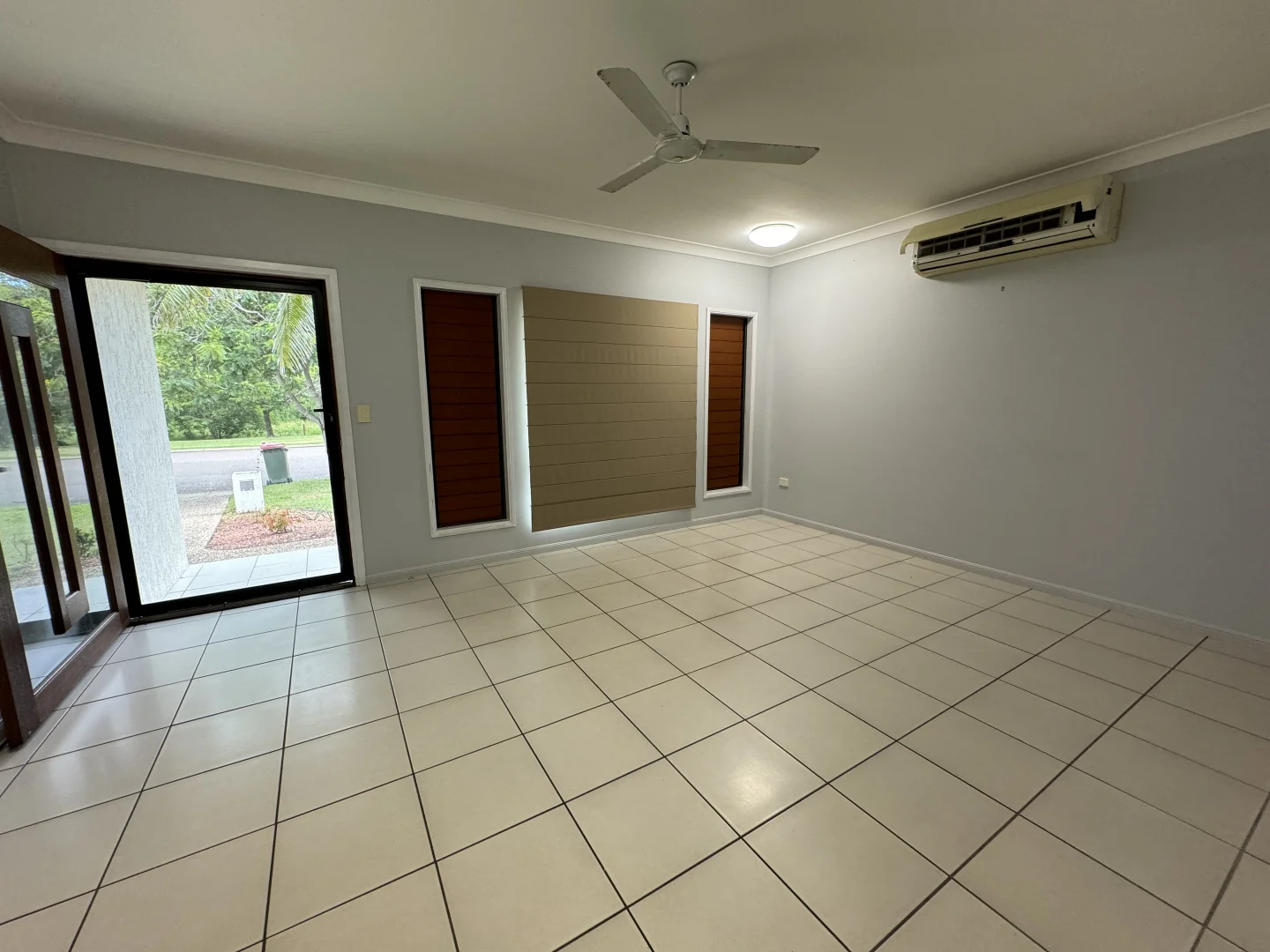 27 Innes Drive, Deeragun QLD 4818 photo 2