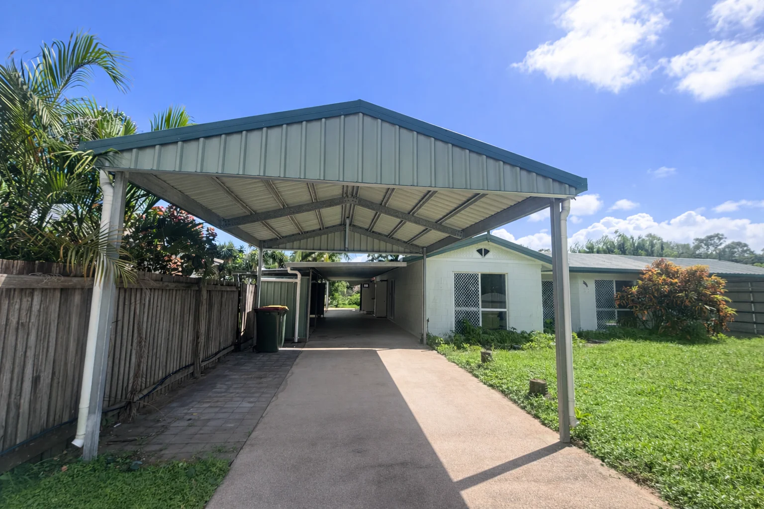 53 Marina Drive, Bushland Beach QLD 4818
