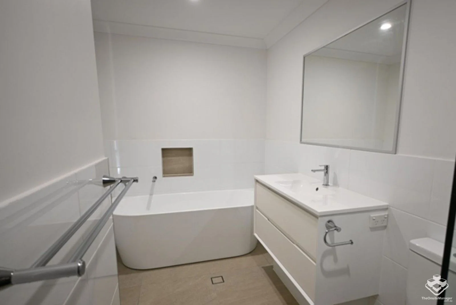 Additional image 4 of ID:21157344/46 Claussen St, Browns Plains QLD 4118