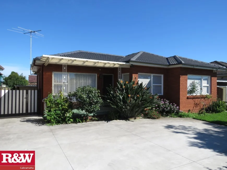 33 Rawson Road,, Fairfield West NSW 2165