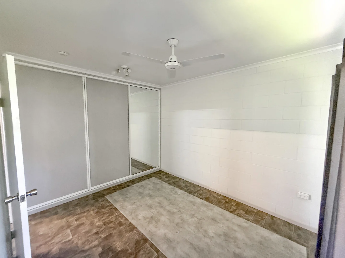 Additional image 6 of 2/14 Barramundi Street, Taylors Beach QLD 4850