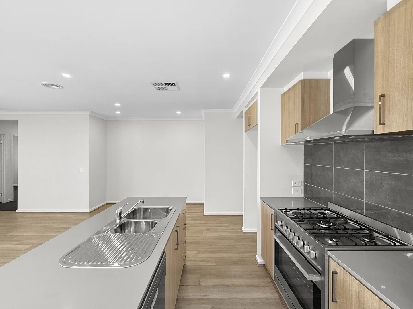 Additional image 3 of 19 Pinaster Street, Wallan VIC 3756