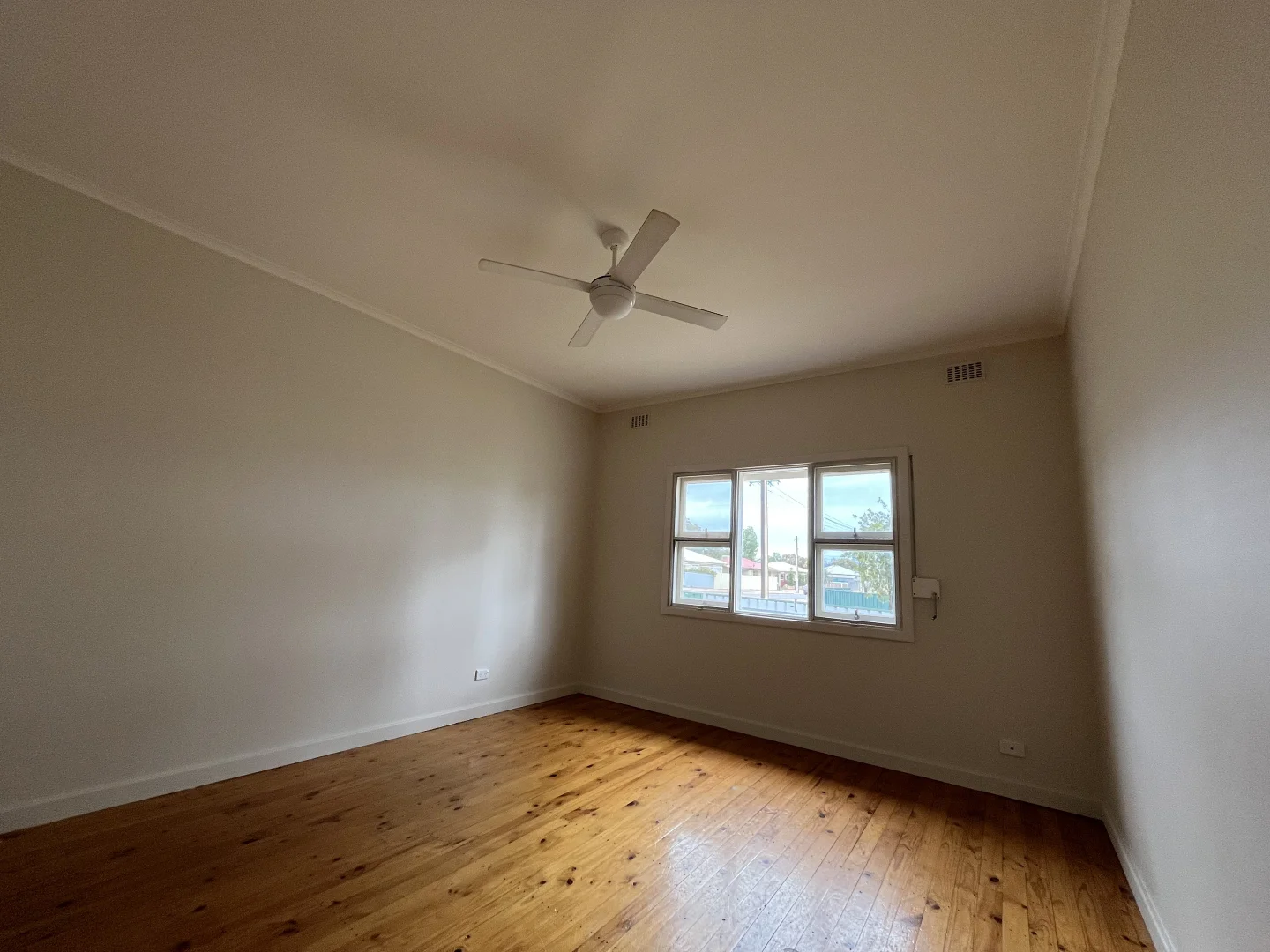 11 Stuart Terrace, Port Augusta SA 5700 photo 3