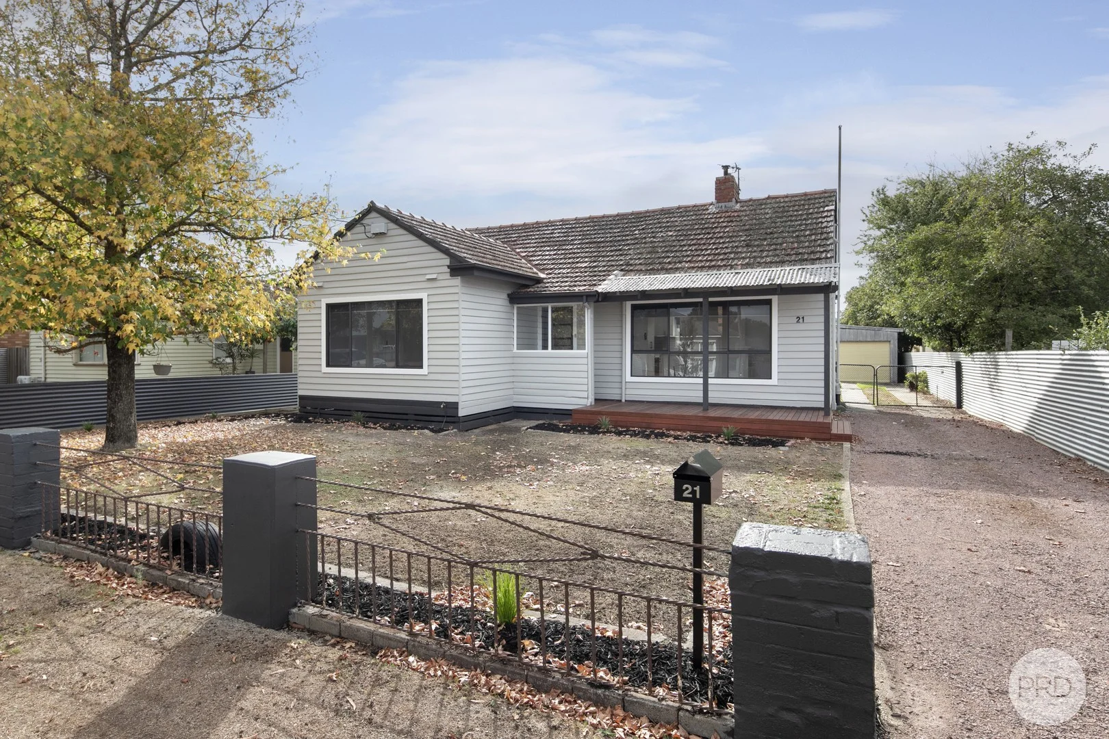 21 Yarrowee Street, Sebastopol VIC 3356