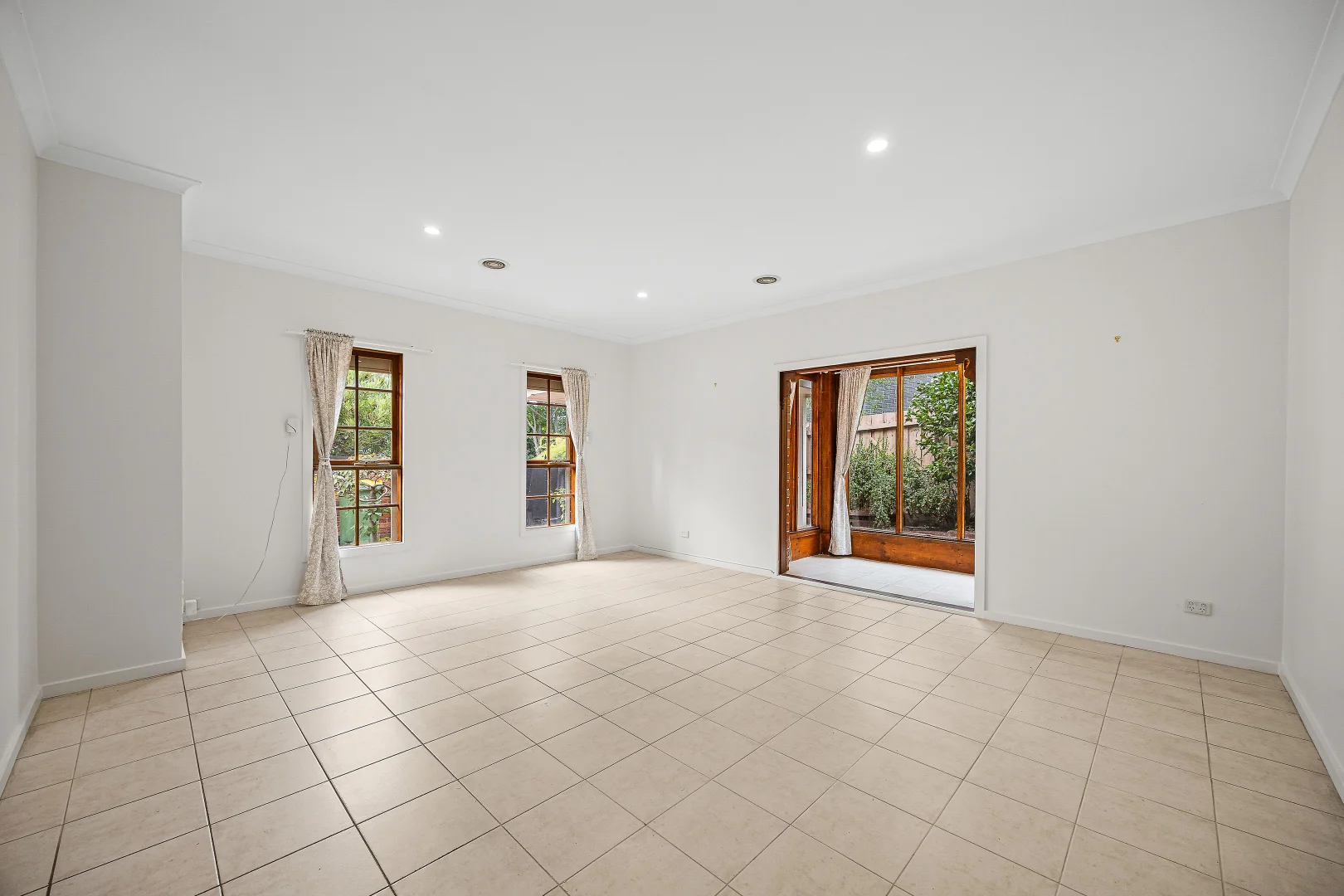 Additional image 2 of 17 Cantala Avenue, Rosanna VIC 3084