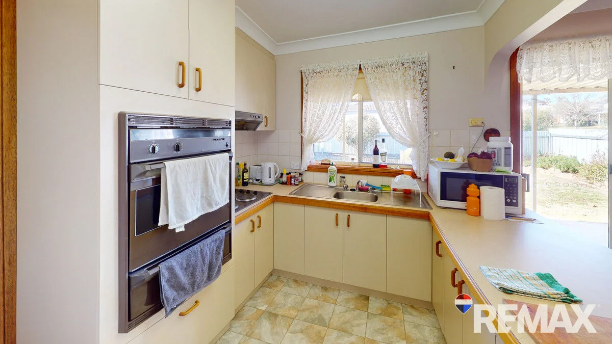 Additional image 4 of 2/2 Hunter Street, Junee NSW 2663