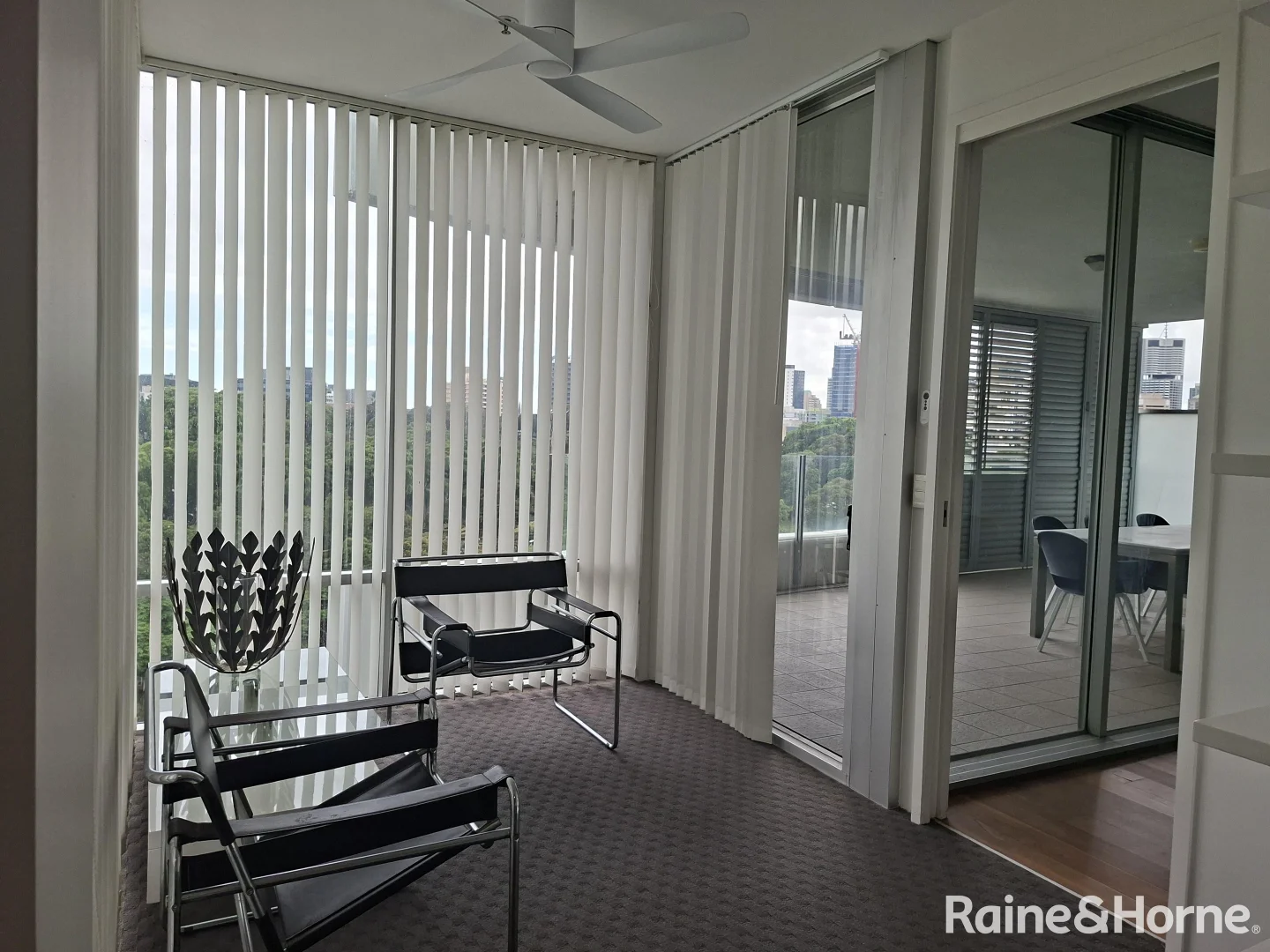 Additional image 5 of 6045/6 Parklands Boulevard, Brisbane City QLD 4000