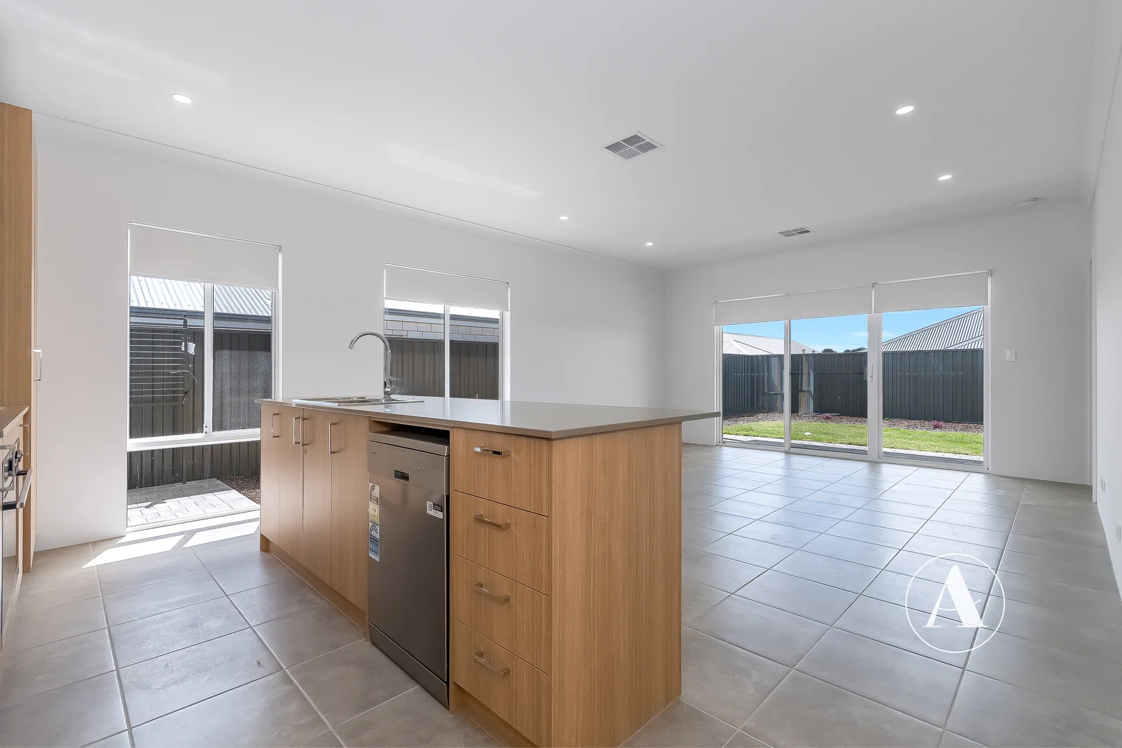 Additional image 11 of 114 Elderberry Drive, Baldivis WA 6171
