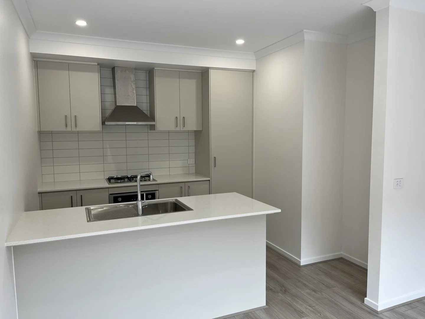 8 Rodway Walk, Tarneit VIC 3029