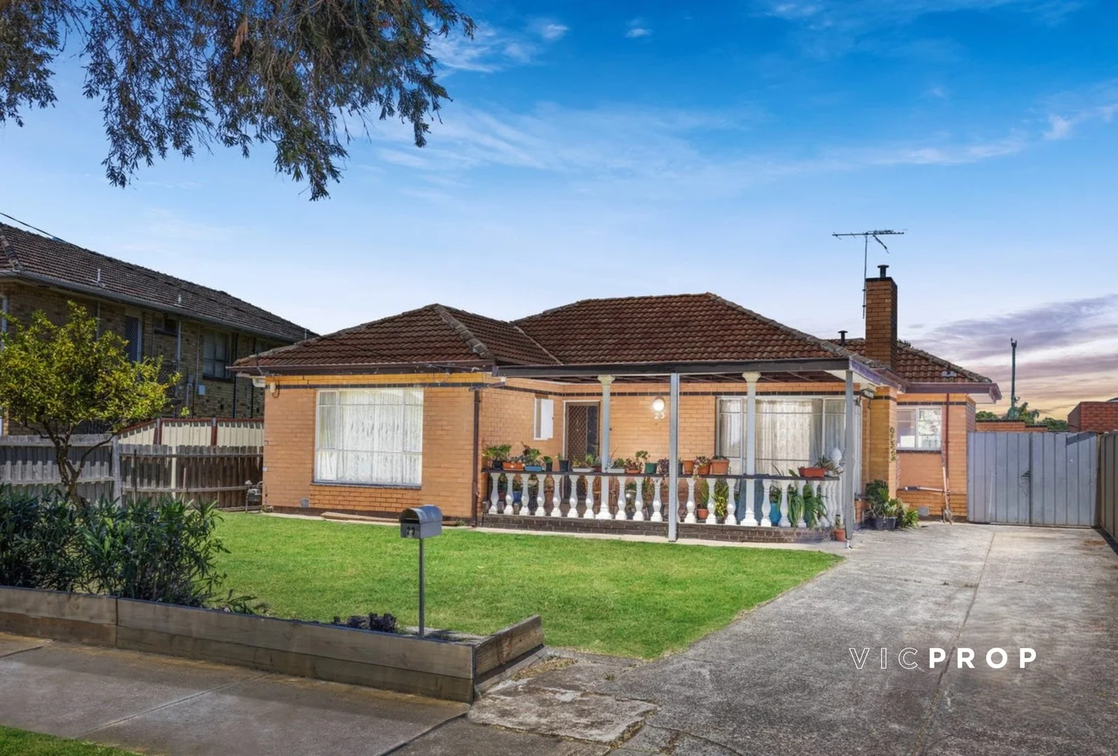 23 Henry Street, St Albans VIC 3021