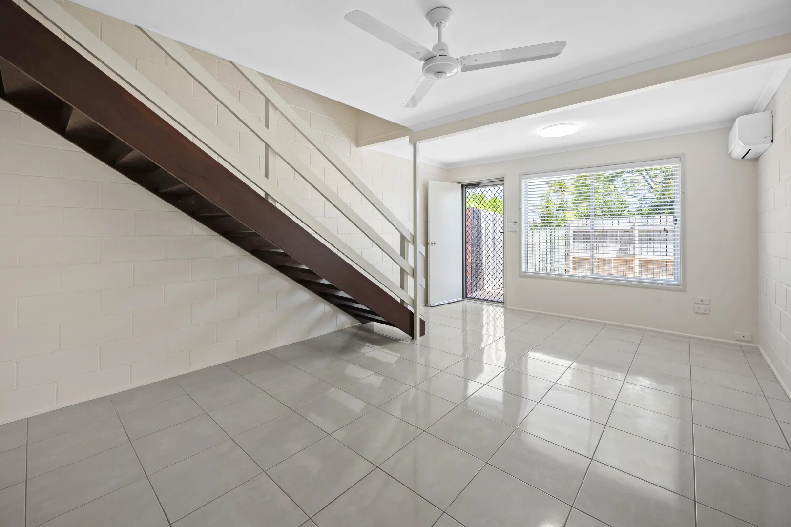 Additional image 3 of 2/259 Auckland Street, South Gladstone QLD 4680
