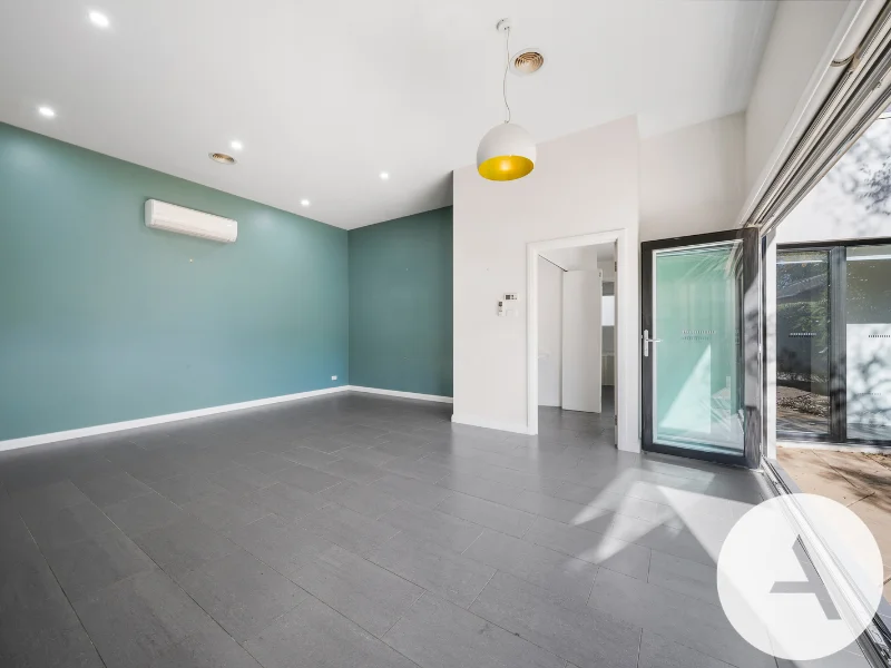Additional image 5 of 168B Captain Cook Cres, Narrabundah ACT 2604