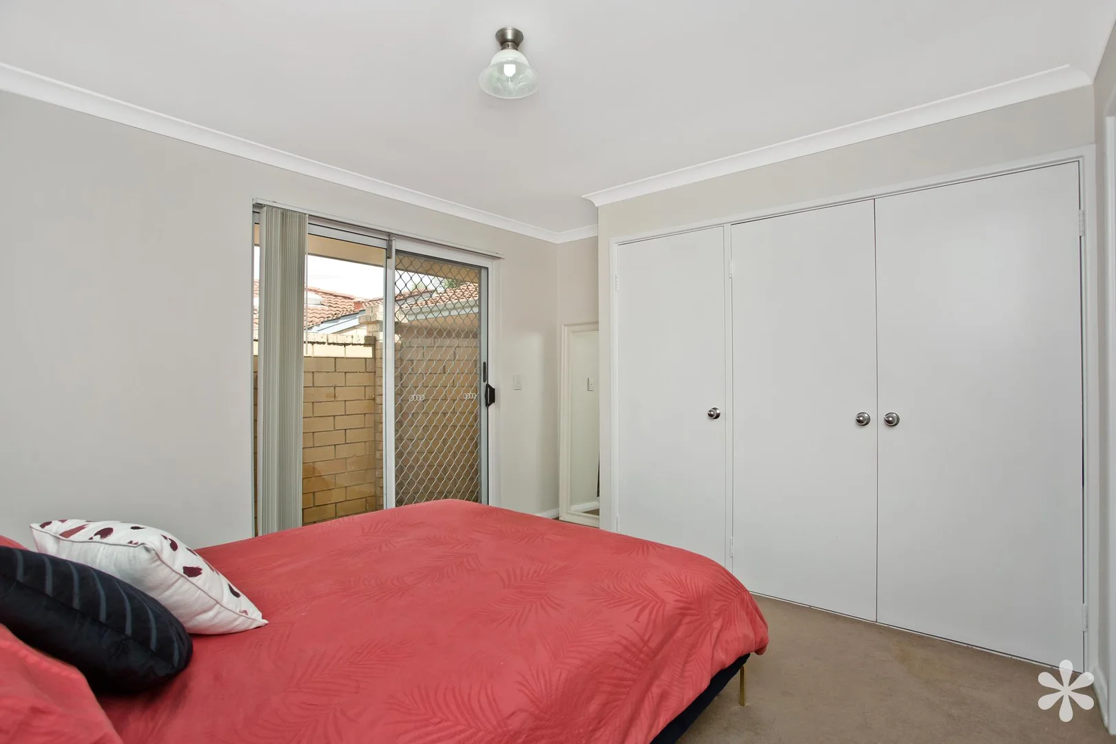 Additional image 11 of 7/144 Gwenyfred Road, Kensington WA 6151