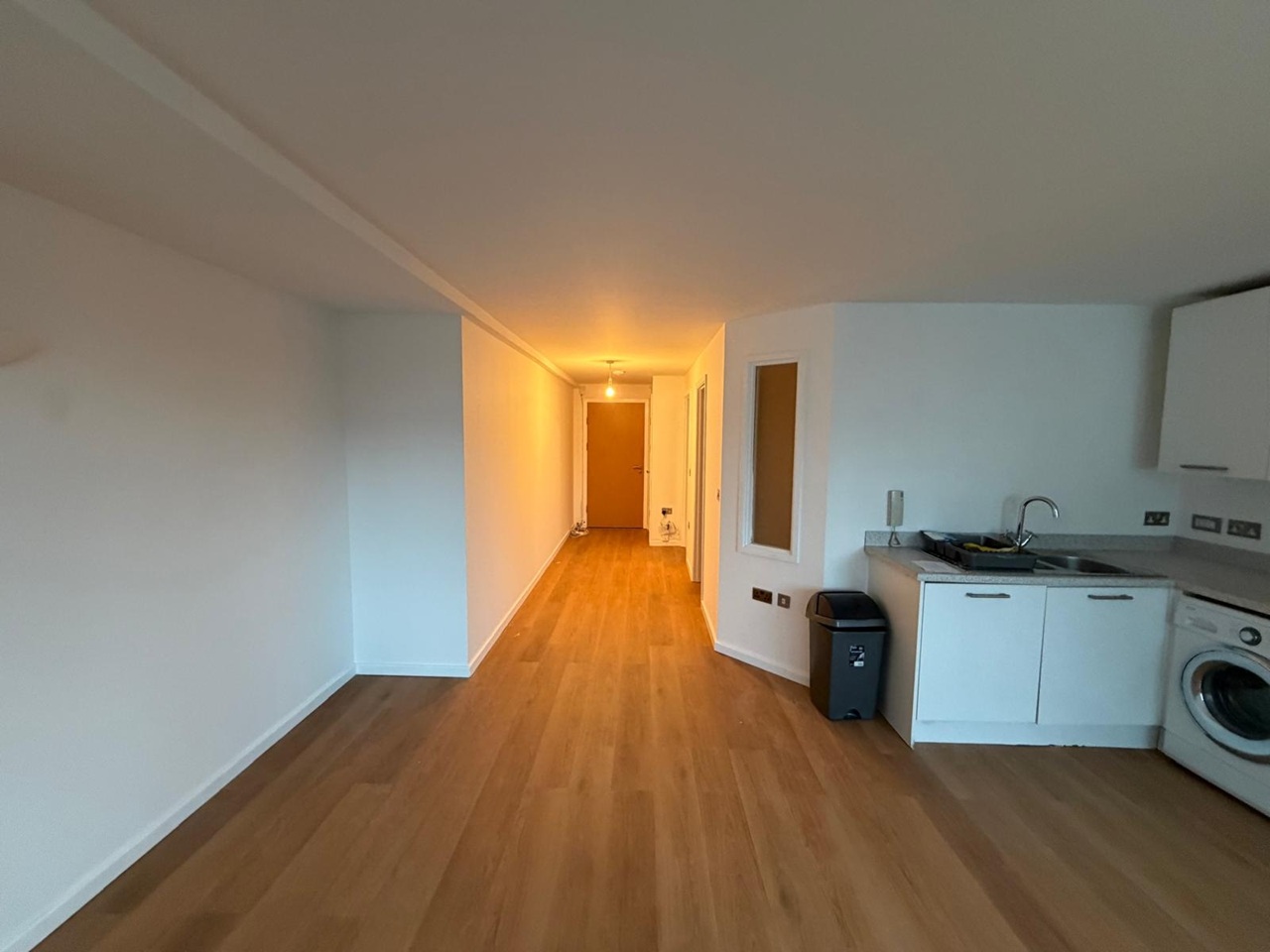 Studio Flat, Marco Island, NG1, N1 7GU photo 3