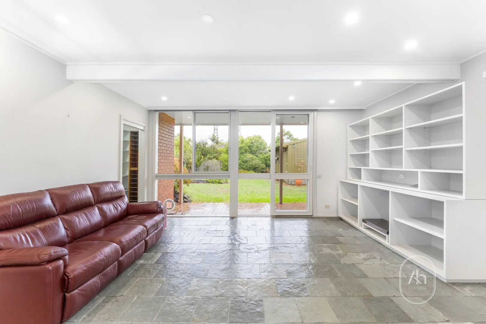 16 Ranfurlie Dr, Glen Waverley VIC 3150