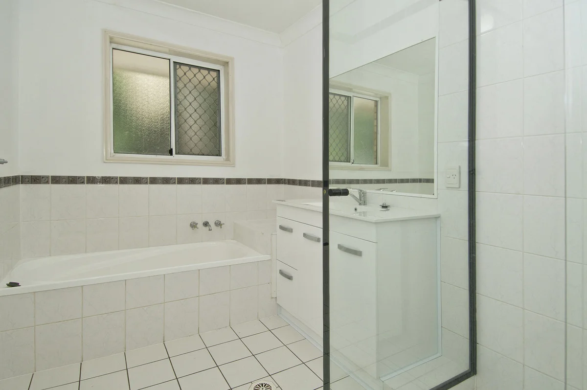 Additional image 10 of 6 Nauru Place, Pacific Pines QLD 4211