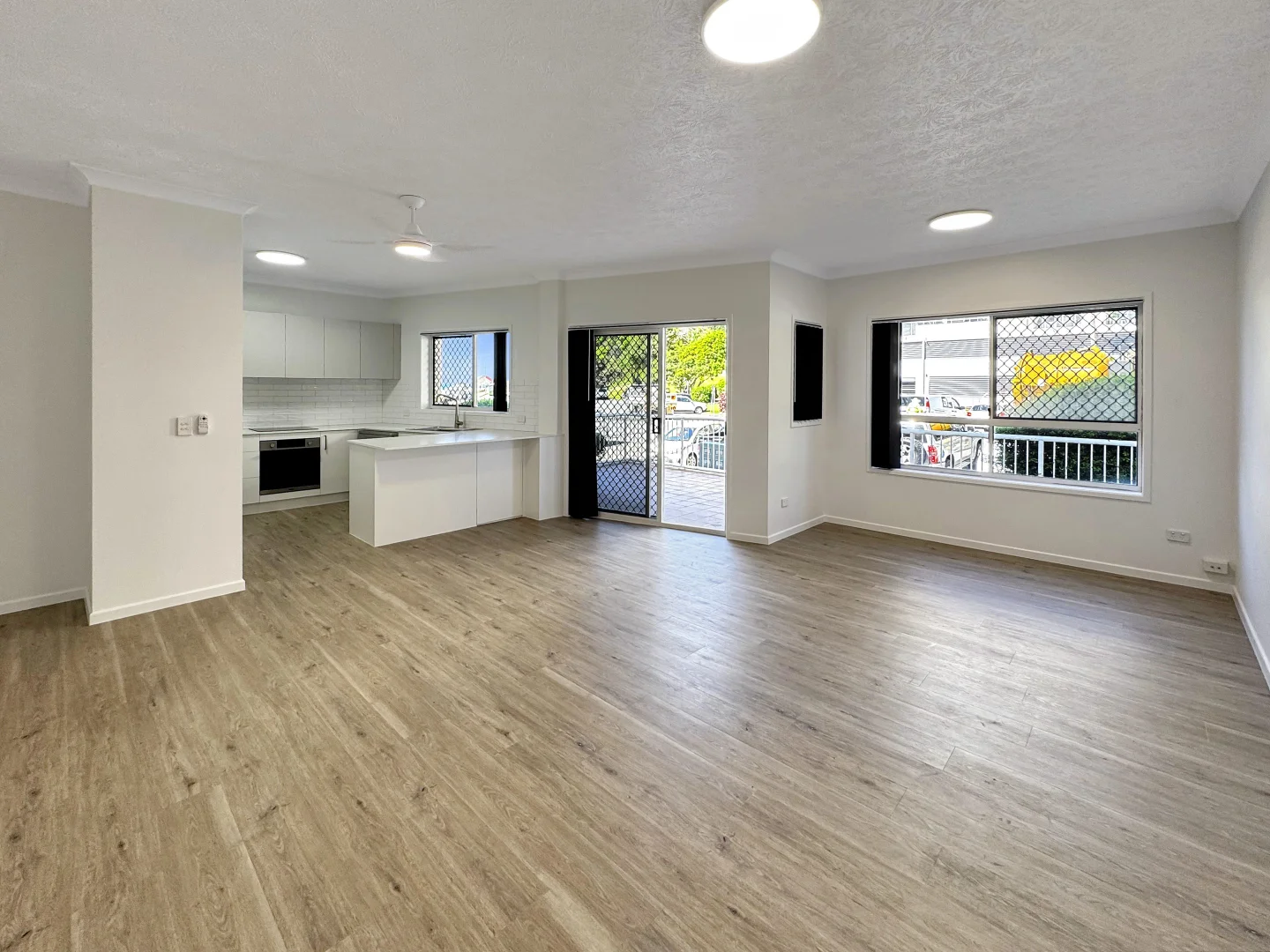 Additional image 4 of 2/20 Marine Parade, Coolangatta QLD 4225