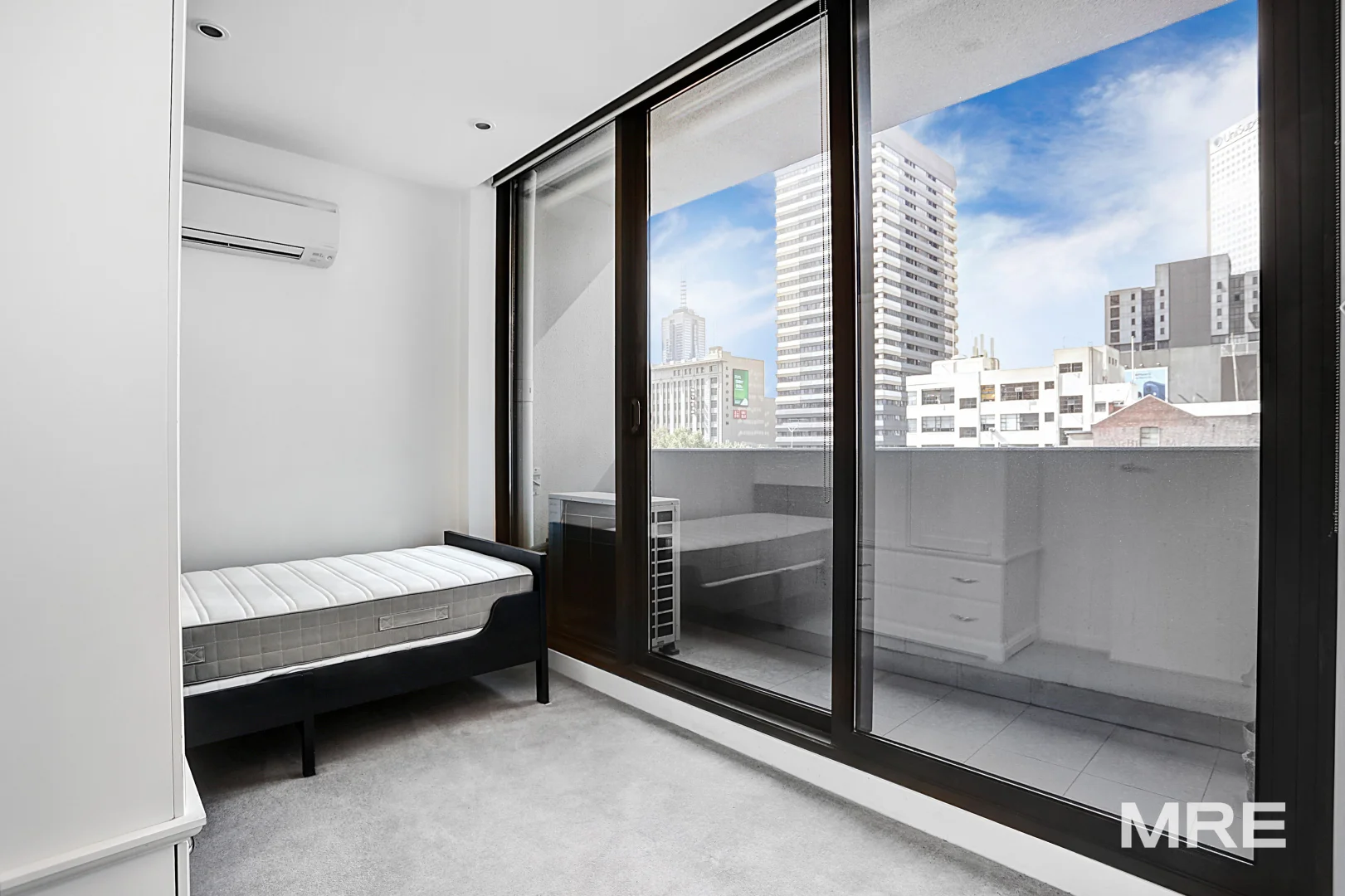 Additional image 8 of 301/8 Sutherland Street, Melbourne VIC 3000