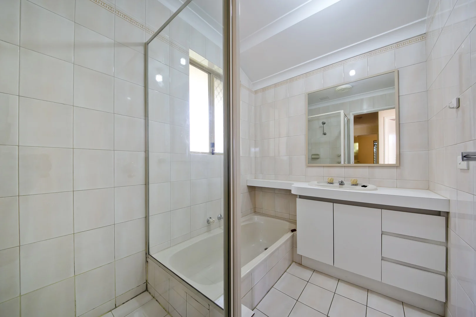 Additional image 9 of 2/76 Dover Road, Scarborough WA 6019