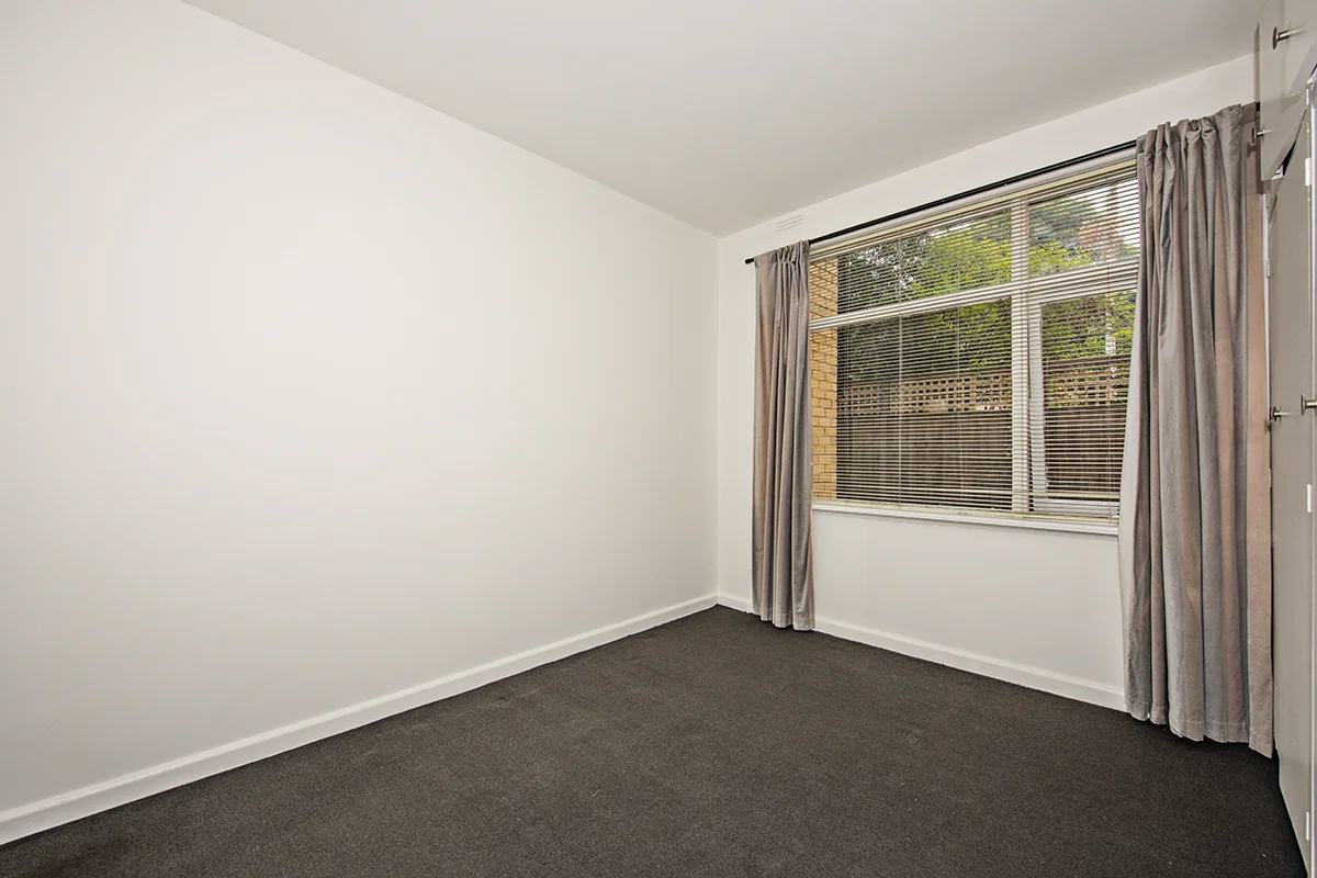 Additional image 6 of 2/19 Pine Avenue, Elwood VIC 3184